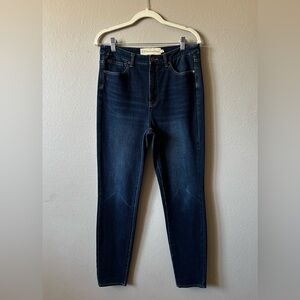 Soft Surroundings dark wash ultimate high rise skinny jeans